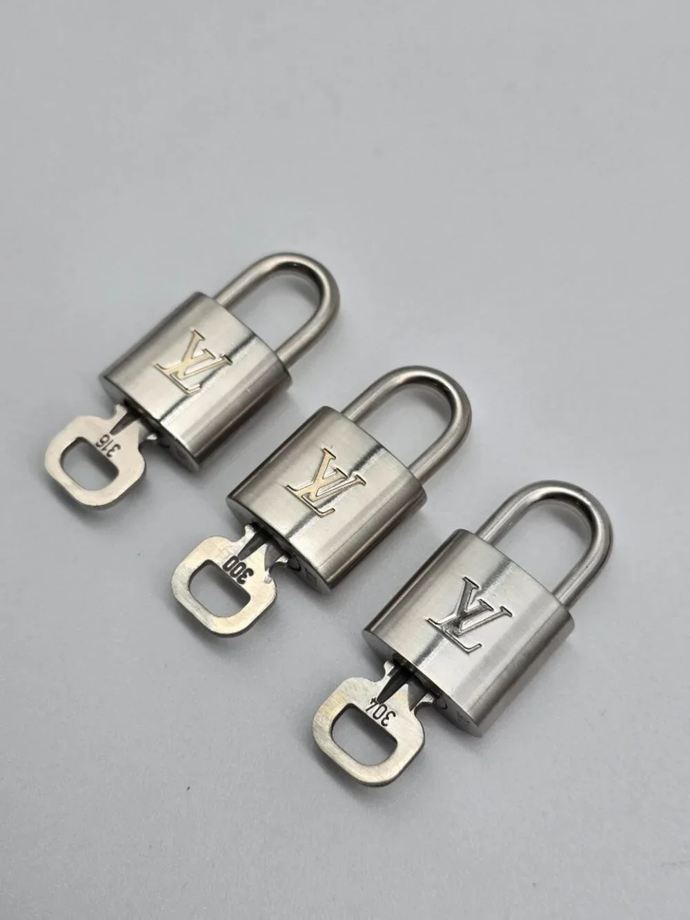 Louis Vuitton add classic